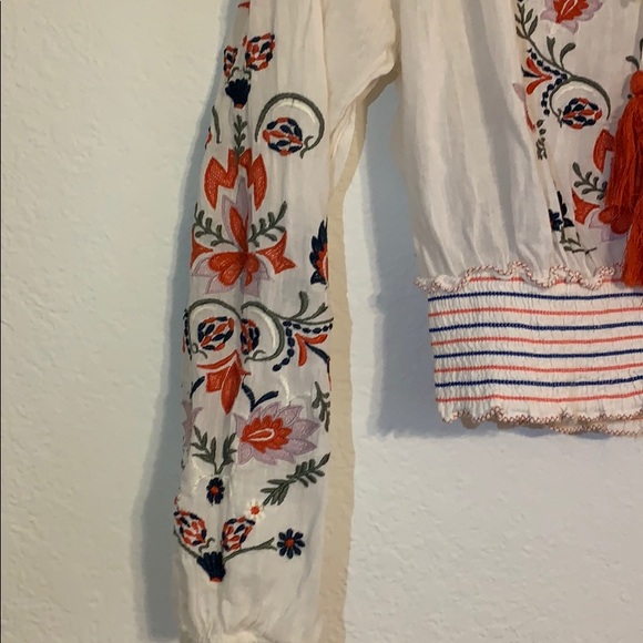 Chelsea and Violet Embroidered Top - Picture 4 of 5